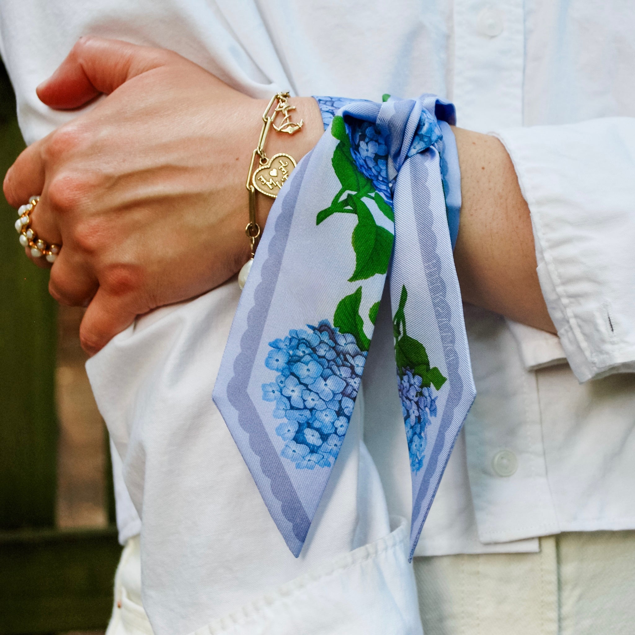 Hydrangea Twilly Scarf