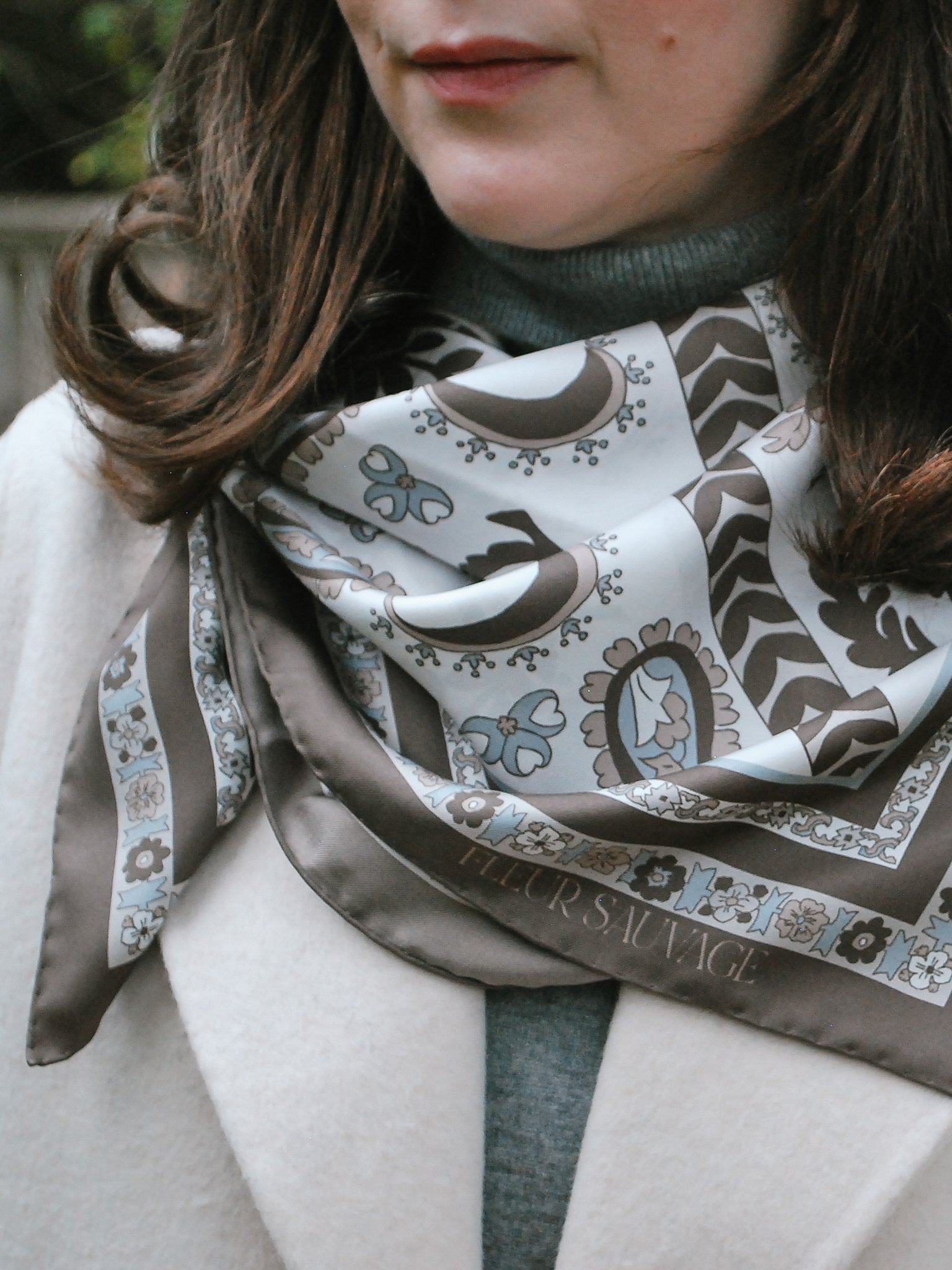 Taupe Château Scarf 90